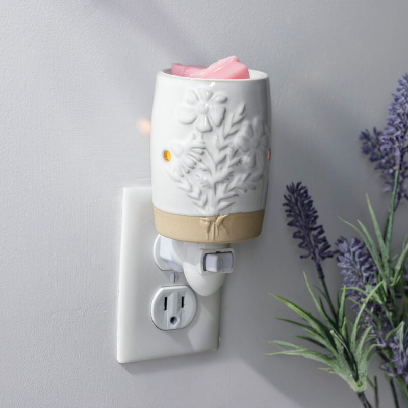 Plug In Fragrance Warmer Garden Blooms